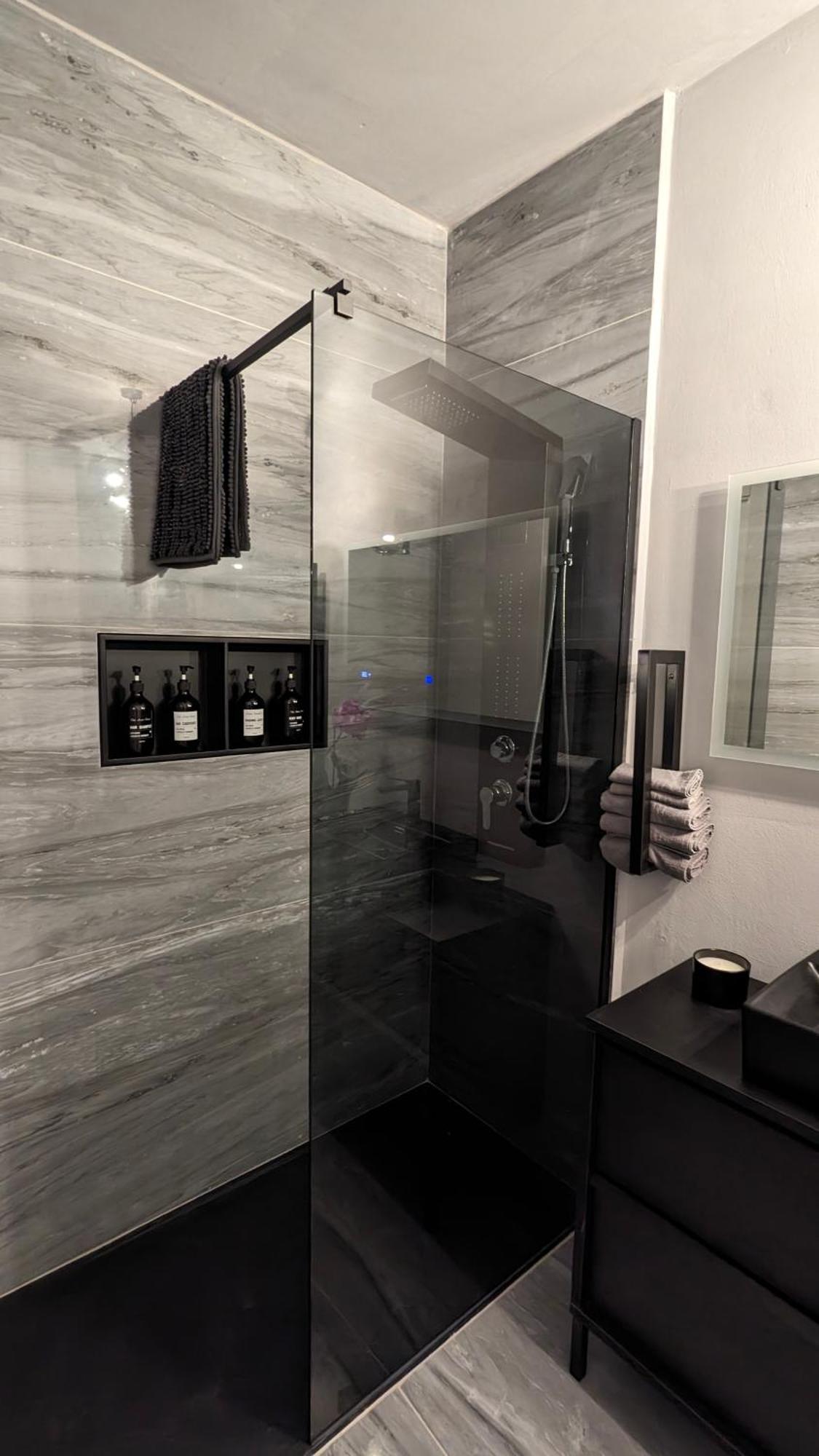 La Via Del Sale Accommodations Holidays Domodossola Ngoại thất bức ảnh